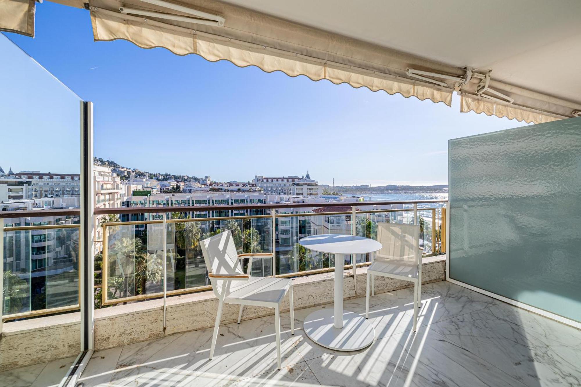 Appartements Croisette Grand Hotel Канни Екстер'єр фото
